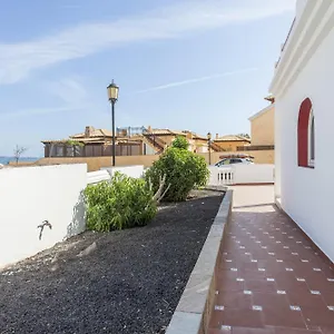 Galera Boutique Art Villas, By Amazzzing Travel Corralejo